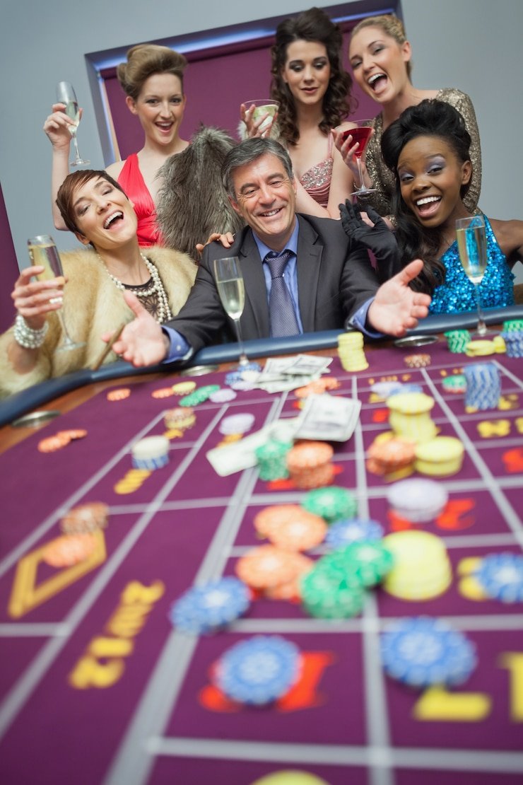 Koleksi permainan terbaru slot388 menampilkan slot games, live dealer, dan esports
